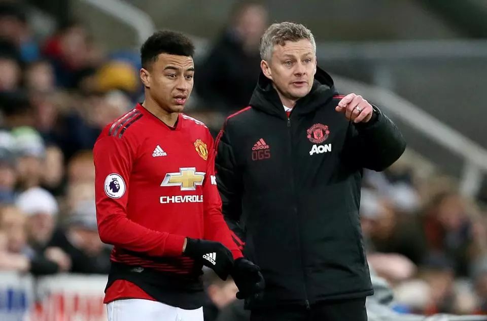 通过乌拉圭 通过乌拉圭